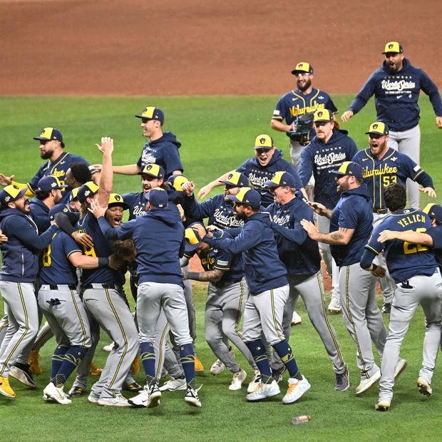 Los Cerveceros de Milwaukee celebran su victoria en la Serie Mundial de 2026 contra los Rays de Tampa Bay. Foto: Reuters