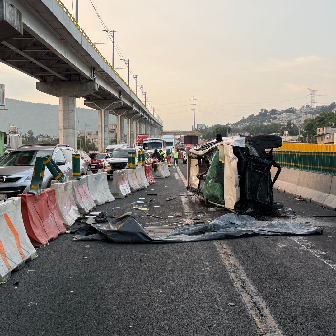 Autopista México-Puebla, Emiliano Zapata | Azael Valdes Narvaez