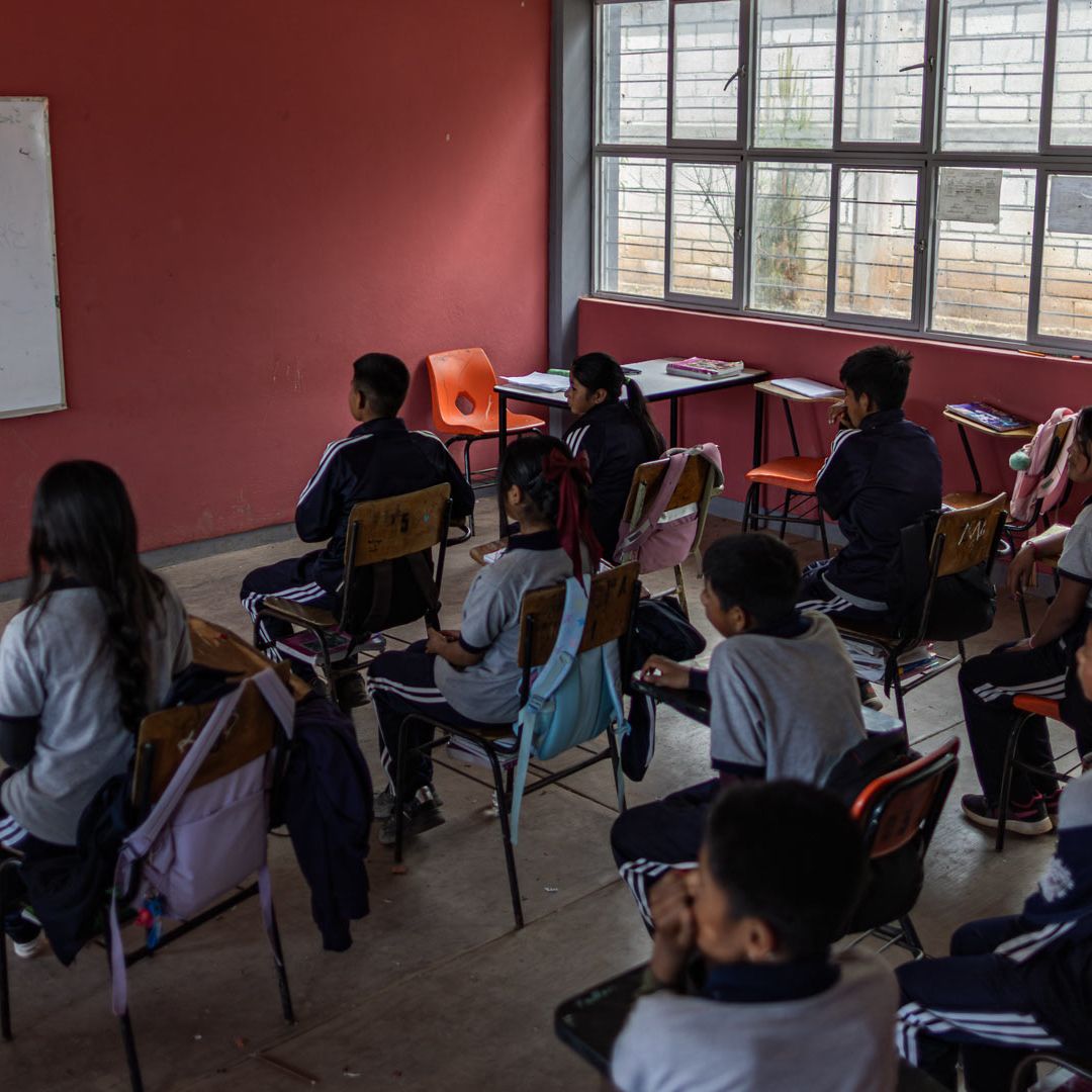 Estudiantes de la secundaria 295 de Cochoapa el Grande