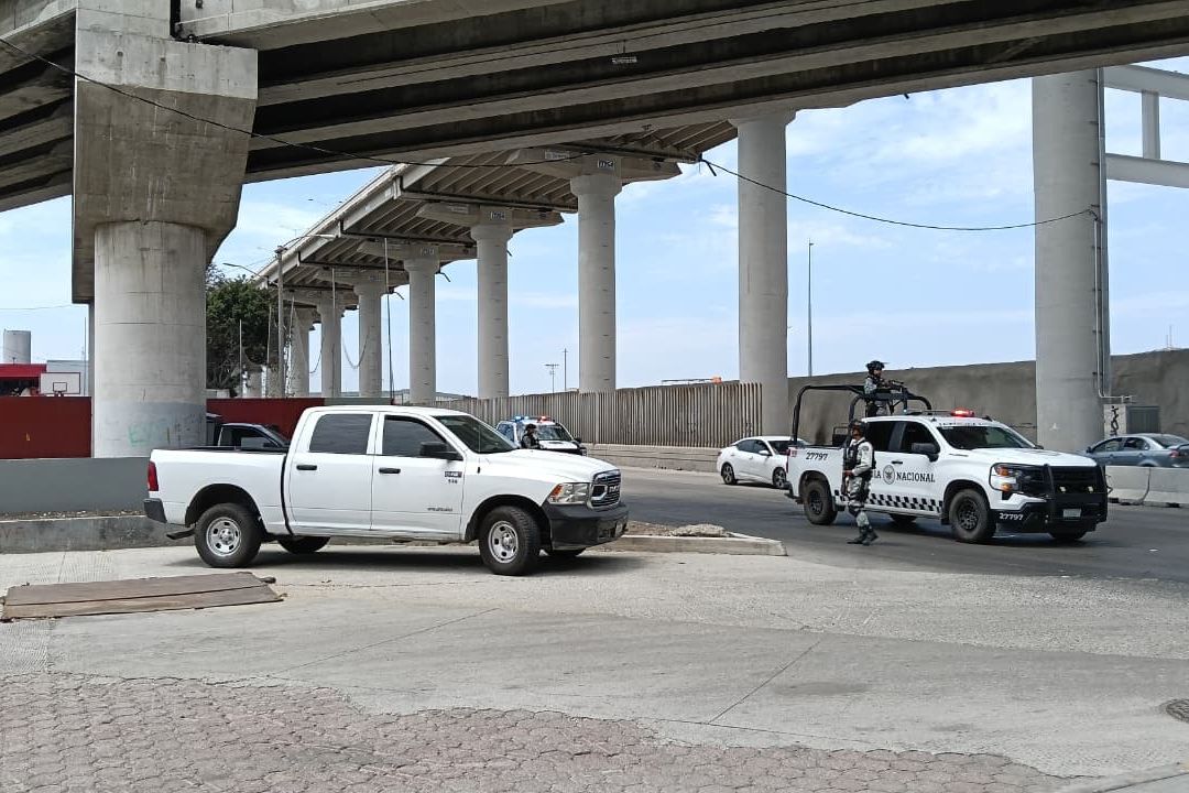 Localizan cuerpo sin vida dentro de vehículo en Tijuana