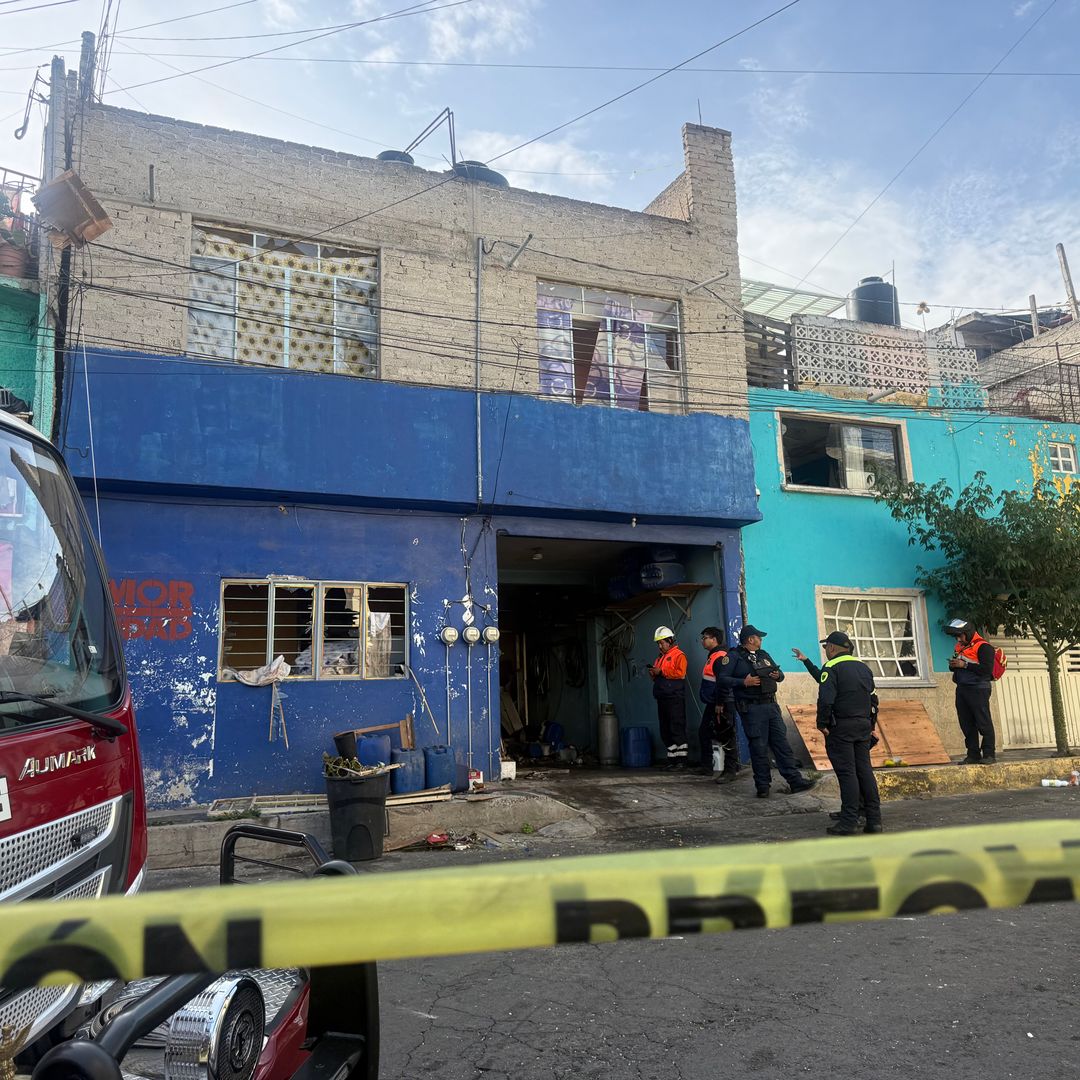 Flamazo en vivienda en Iztapalapa