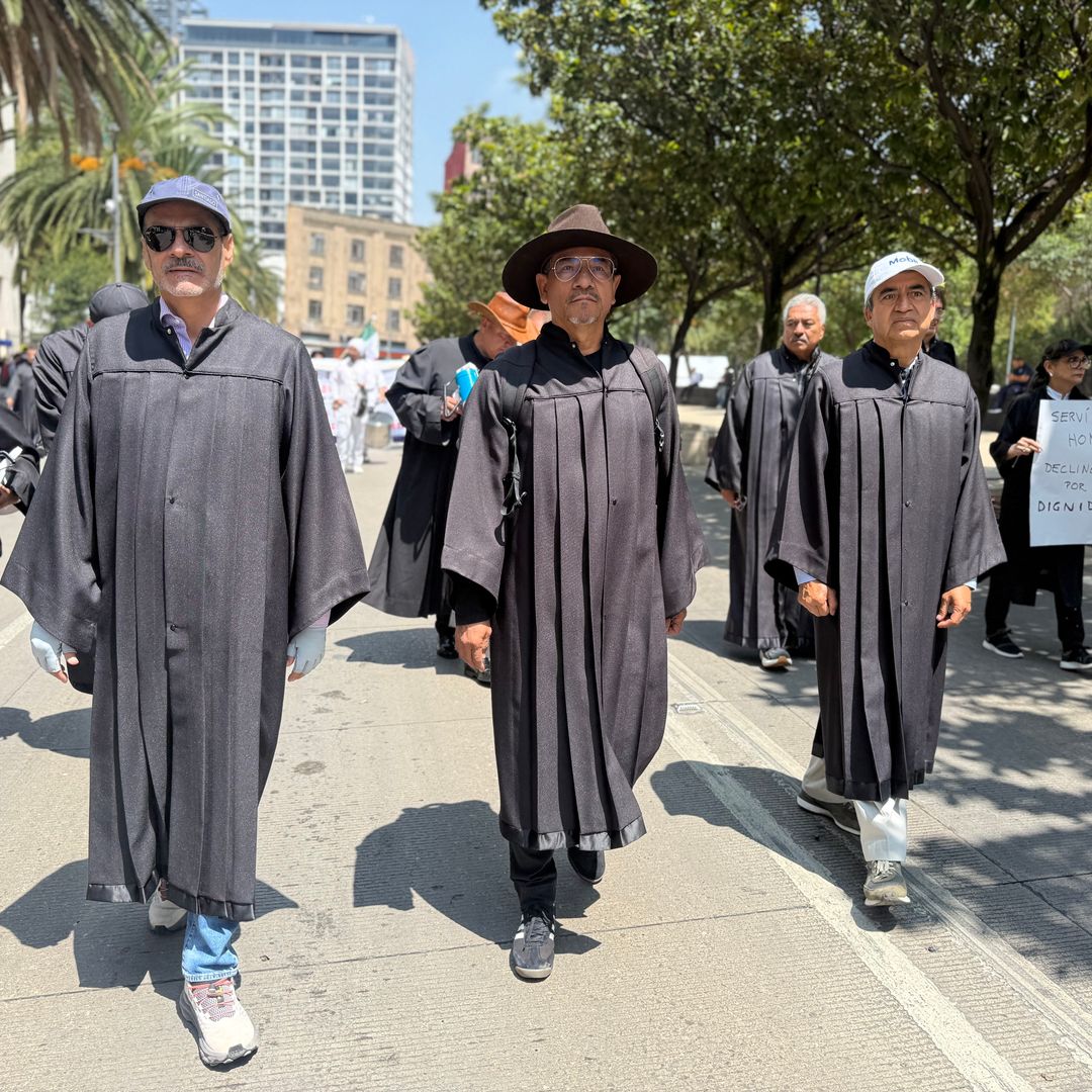 Marcha de extrabajadores del Poder Judicial en la CDMX el 23 de junio 2026  | Itzel Cruz Alanis