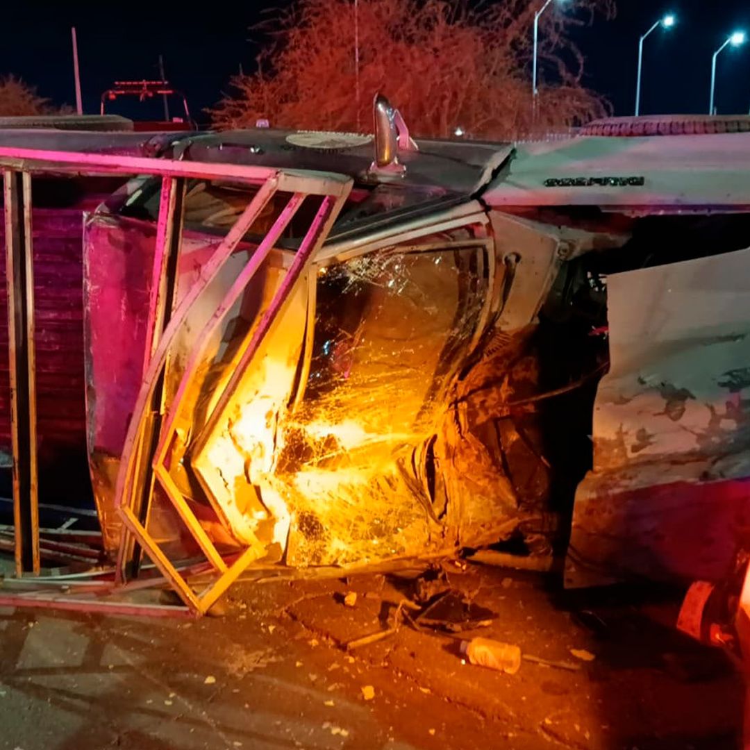El accidente se registró sobre el periférico Raúl López Sánchez