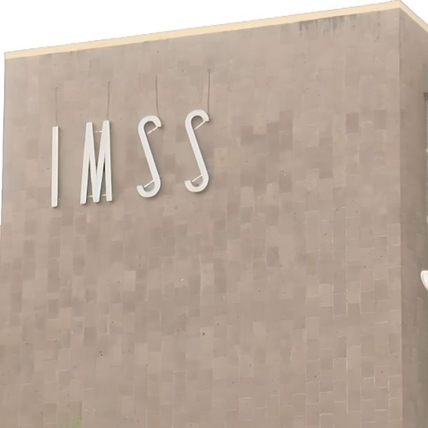 El hombre fue trasladado de emergencia al Clínica 16 del IMSS luego del accidente