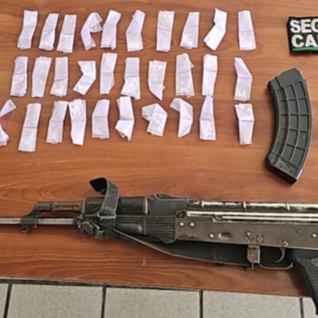 Aseguran Armas y Drogas en la Carretera Magdalena-Cucurpe en Sonora