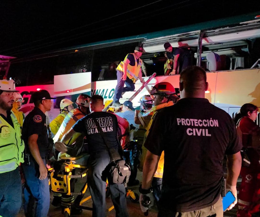Choque de Camión de Pasajeros Deja Un Muerto y 37 Lesionados en Carretera Ciudad Obregón-Guaymas