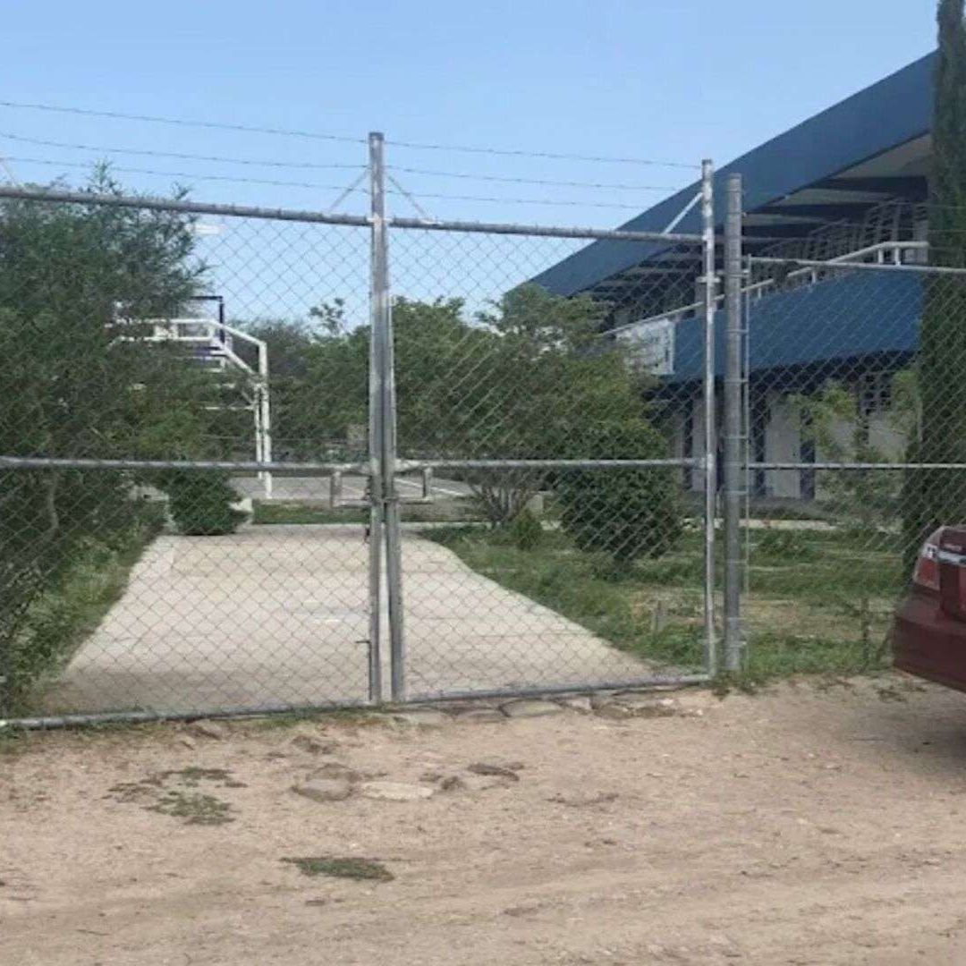 Autoridades educativas del plantel también tomaron acciones.
