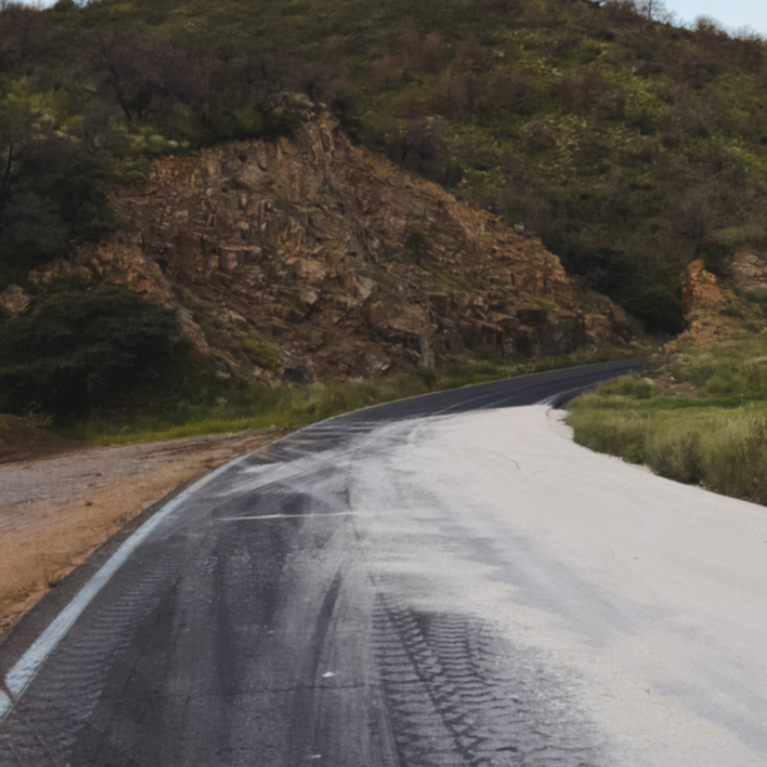 Clausuran Área Afectada por Derrame de Ácido Sulfúrico en Carretera Ímuris-Cananea