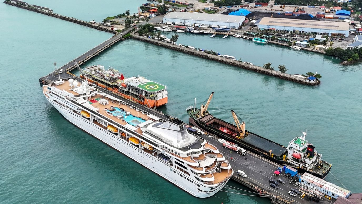 Crucero Residencial Deja Varados a 203 Pasajeros en Camboya por Alza de Combustible