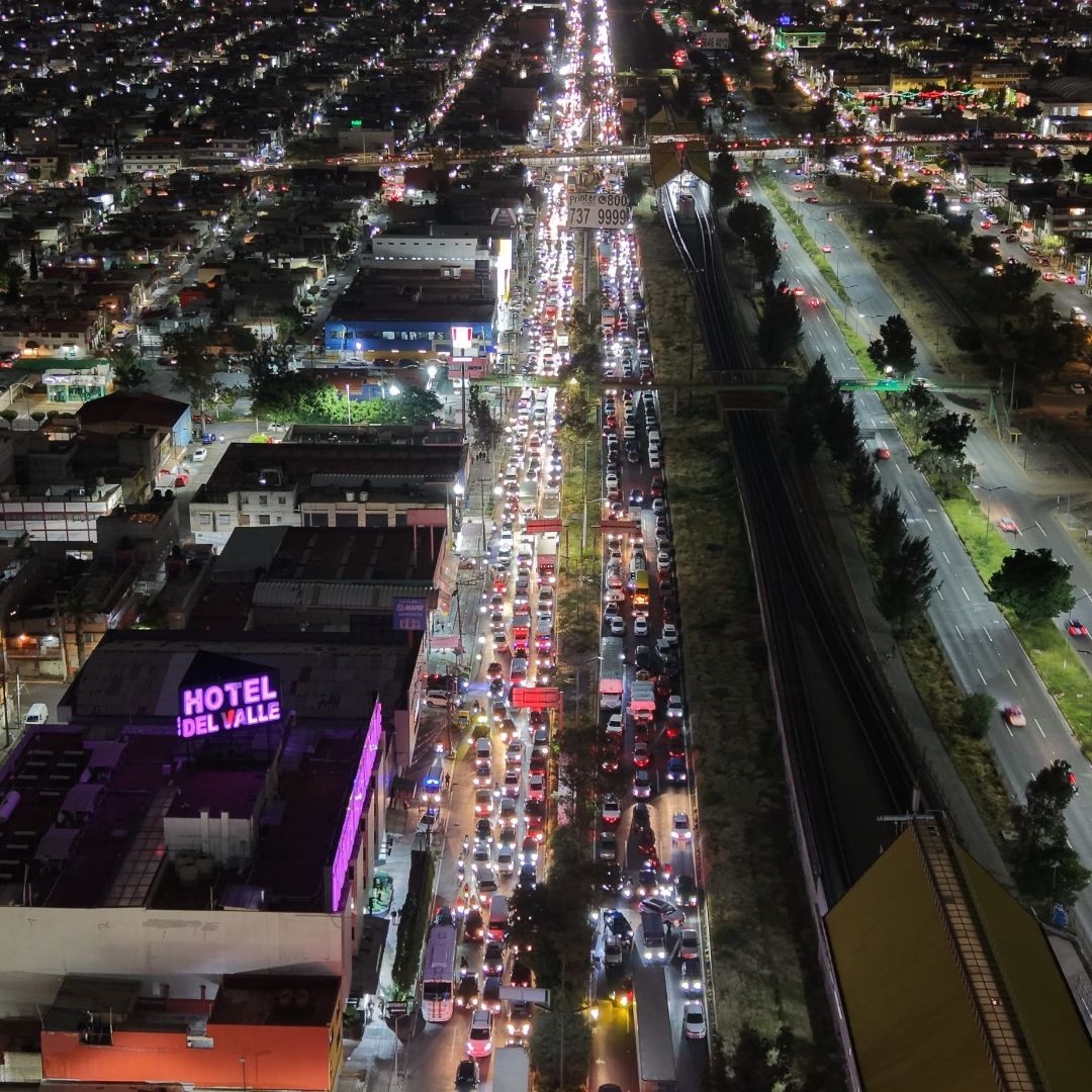colapsa Avenida Central