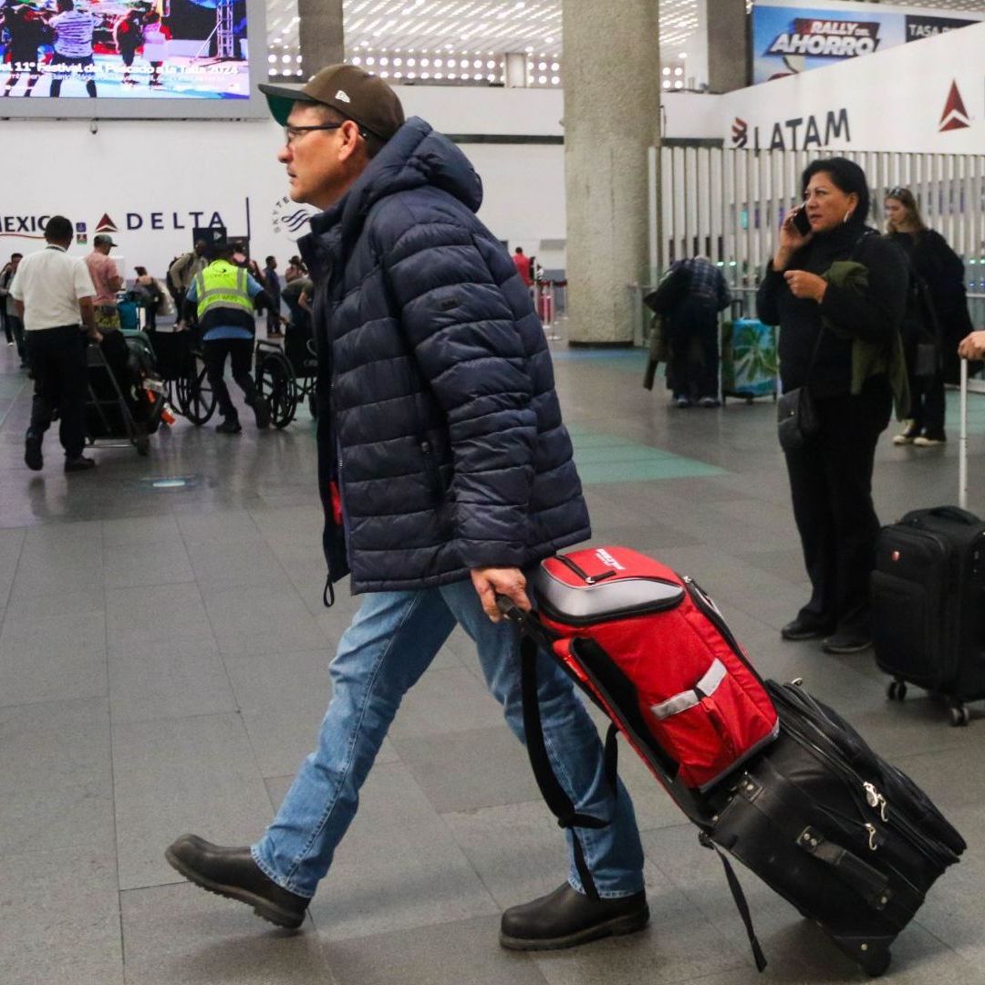 Pasajeros en AICM. Como Llenar la FEM para Viajes de Mexicanos, Requisito Obligatorio