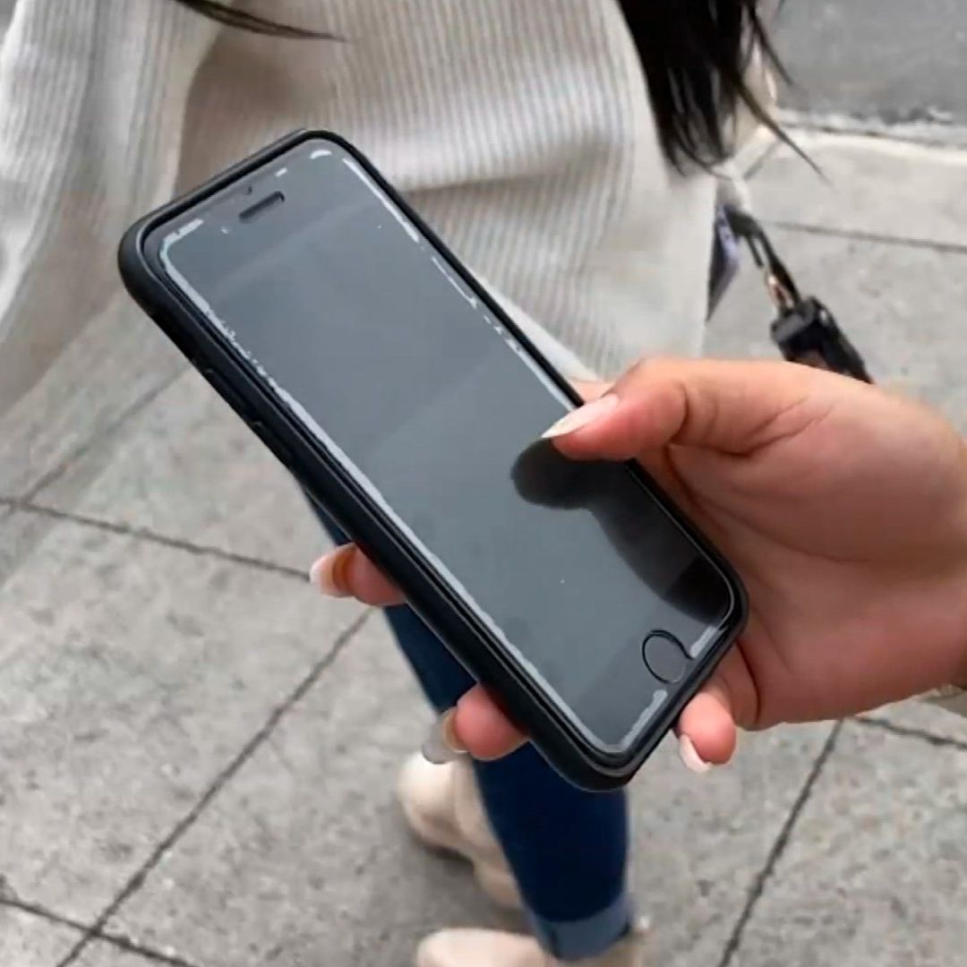 Reportan falsas ofertas de trabajo a modelos en redes sociales.