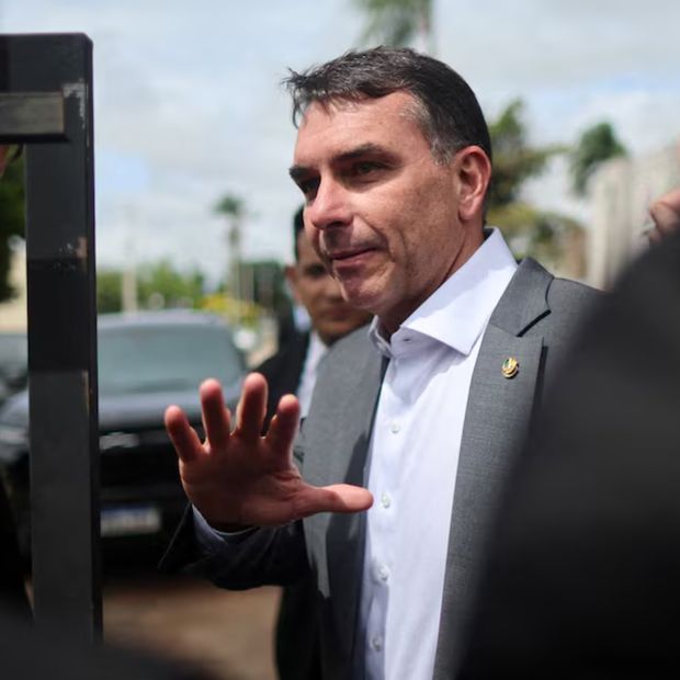 Así se Fugó Flávio Bolsonaro de Brasil a Estados Unidos: Cronología