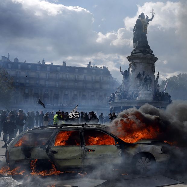 Toque de Queda en Francia; EUA Emite Alerta de Seguridad a sus Ciudadanos tras Disturbios