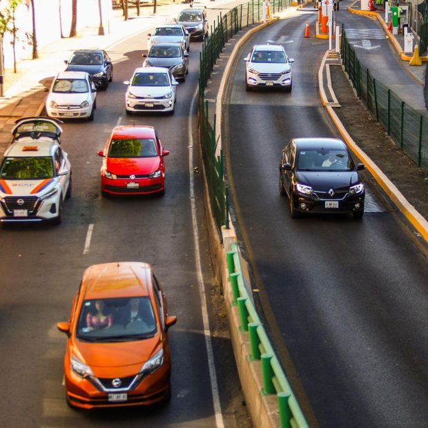 Hoy no Circula 15 de Octubre 2026. Horario en el que aplica restricción a placas y engomados.