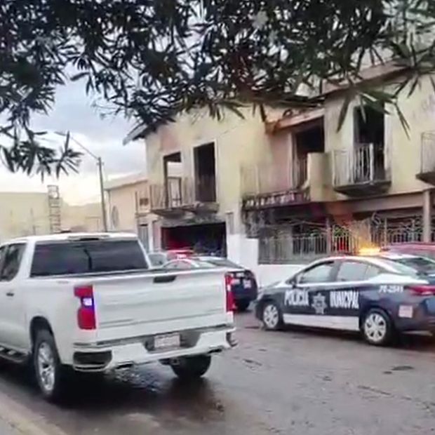 Localizan a Mujer Sin Vida Dentro de Inmueble Abandonado en Ensenada, BC