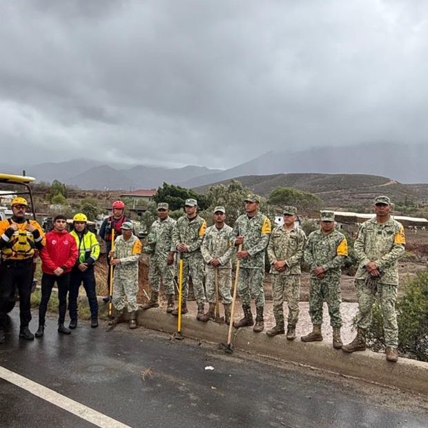 Buscan a Tres Integrantes de Familia Arrastrada por Corriente del Arroyo El Pípila en Ensenada