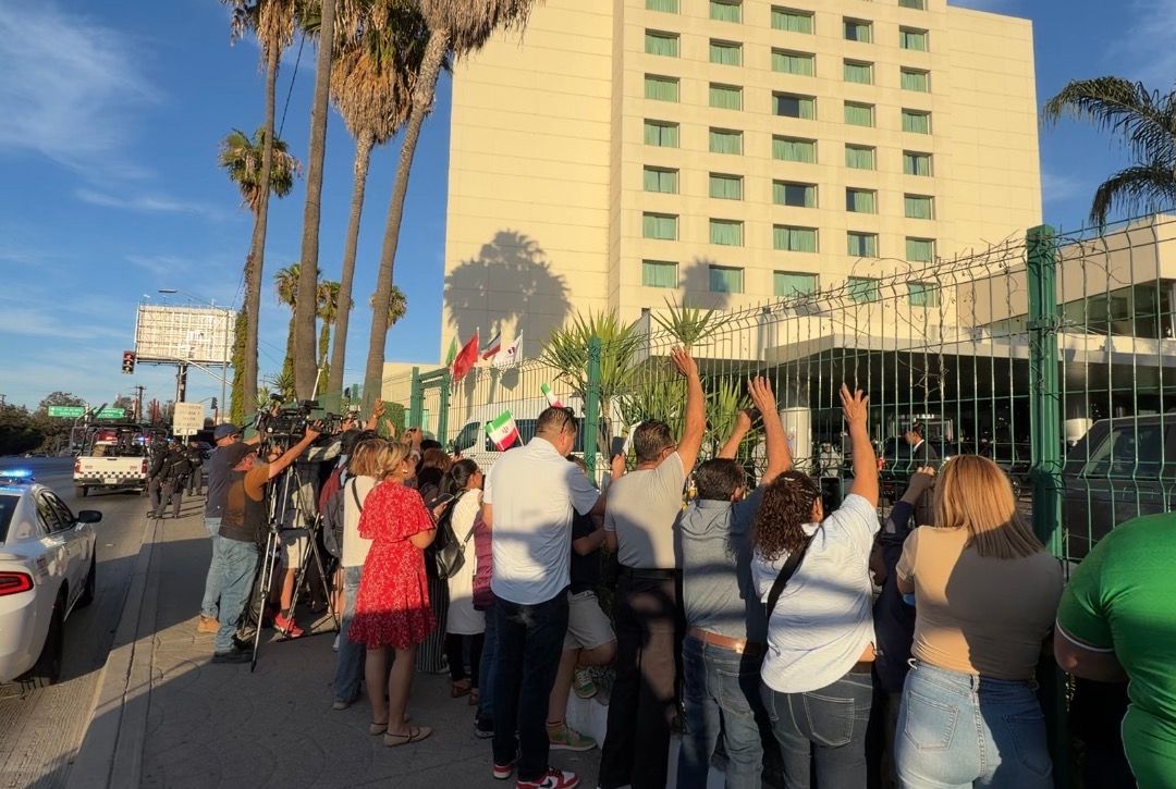 Reciben a Selección de Irán en Tijuana