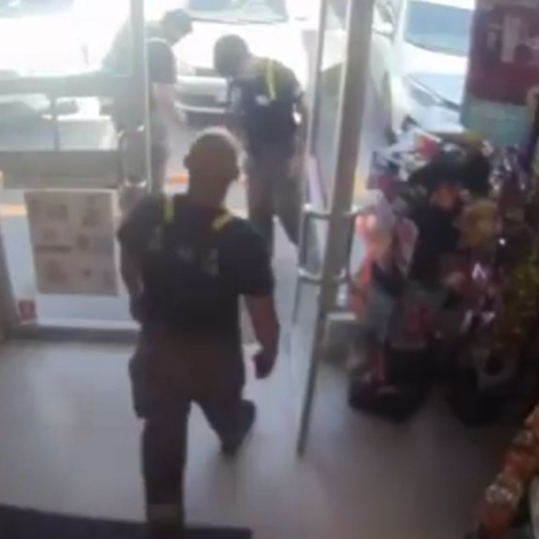 Niegan Entrada a Bomberos en OXXO de Hermosillo; Cadena Emite Comunicado