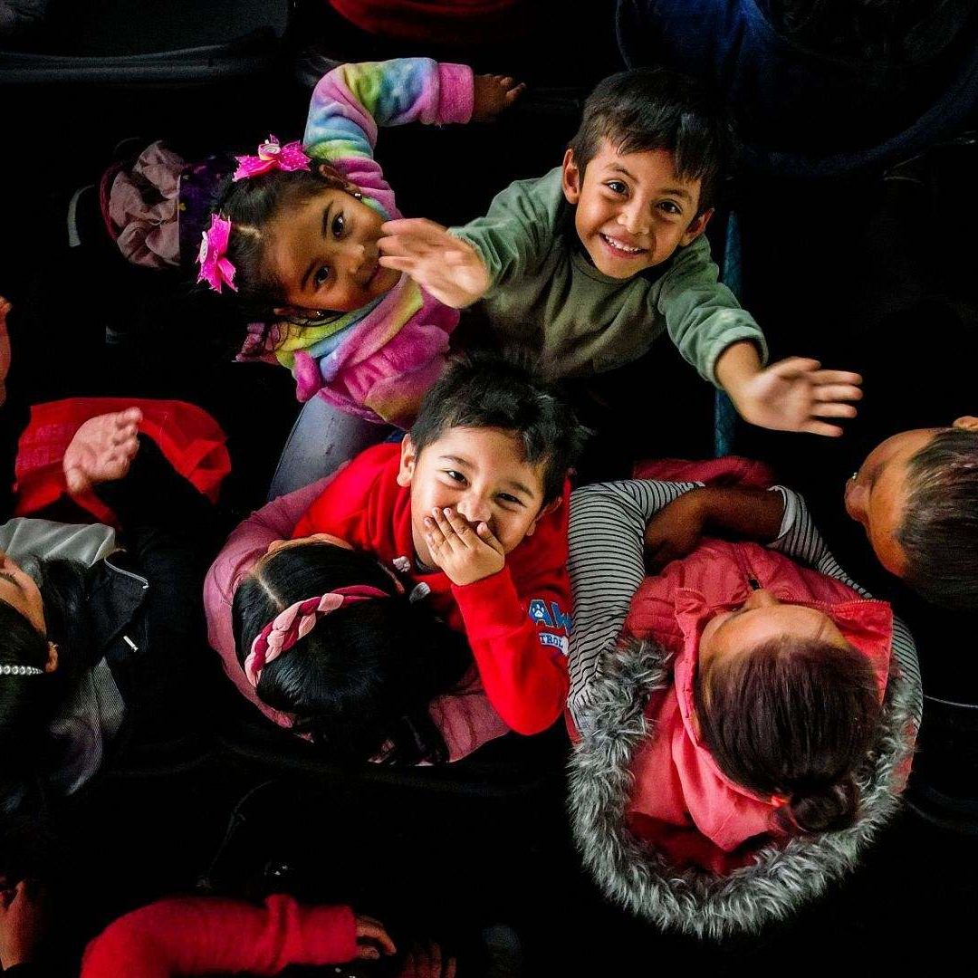 Niños beneficiarios de Mi Beca para Empezar. Apoyo Bienestar de CDMX abre registro en agosto 2026