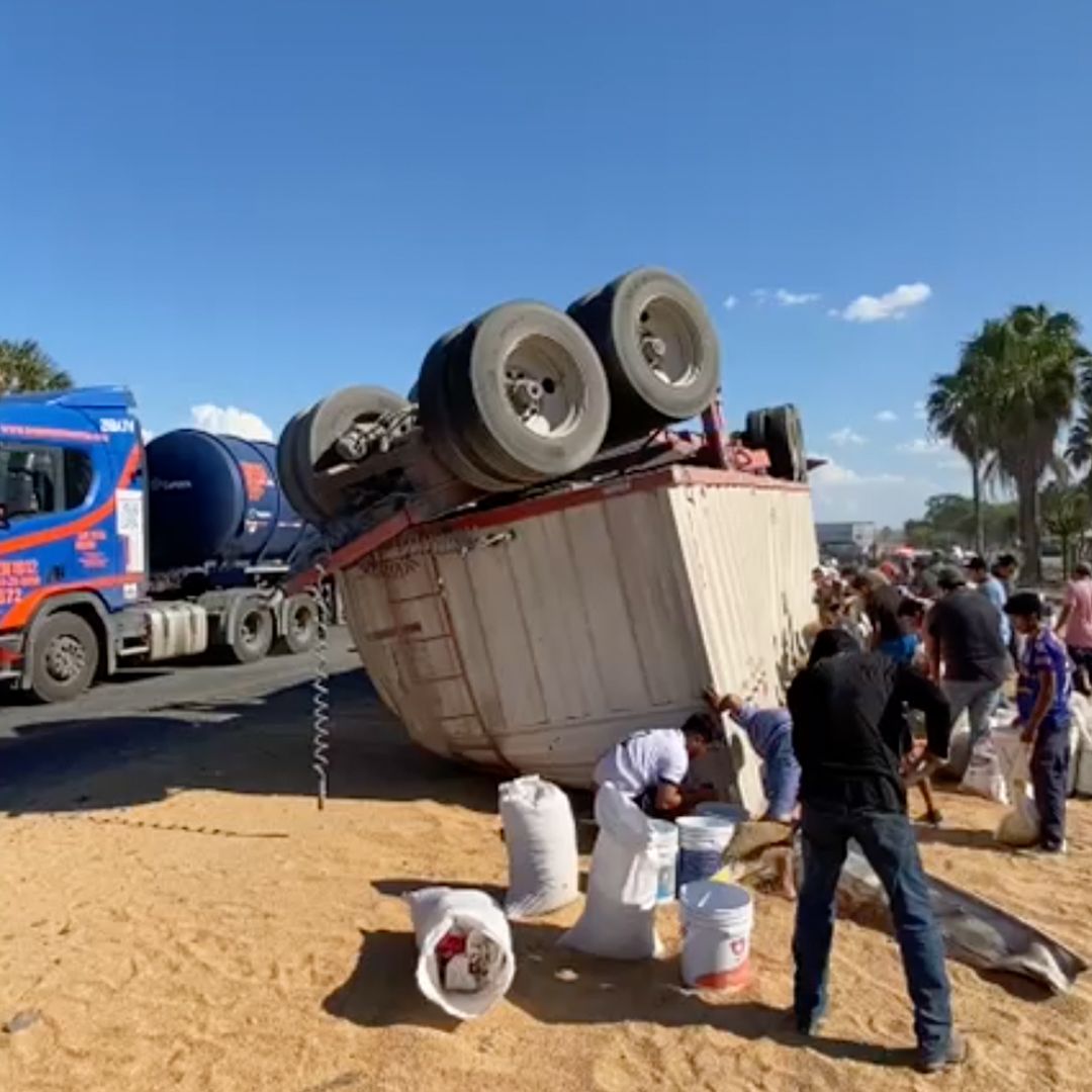 Volcadura en Carretera Victoria-Zaragoza Deja Lesionado de Gravedad en Tamaulipas