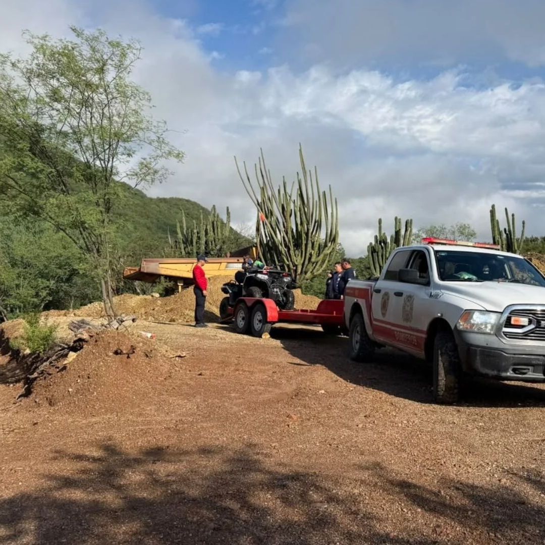 Padres de la Alcalde de Soyopa son Arrastrados por Arroyo en Sonora; Muere Uno