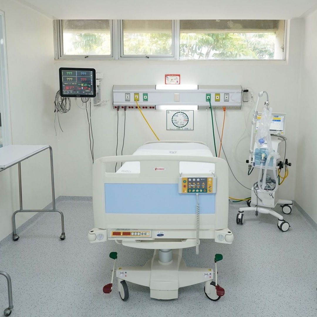 Cama de Hospital. Qué Pasa si tomo cloro por accidente.