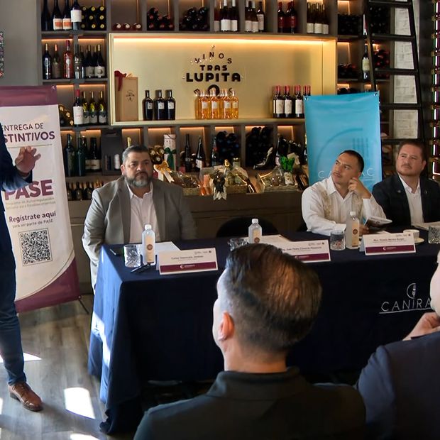 Entregan Certificaciones Sanitarias a Restaurantes en Mexicali, Baja California