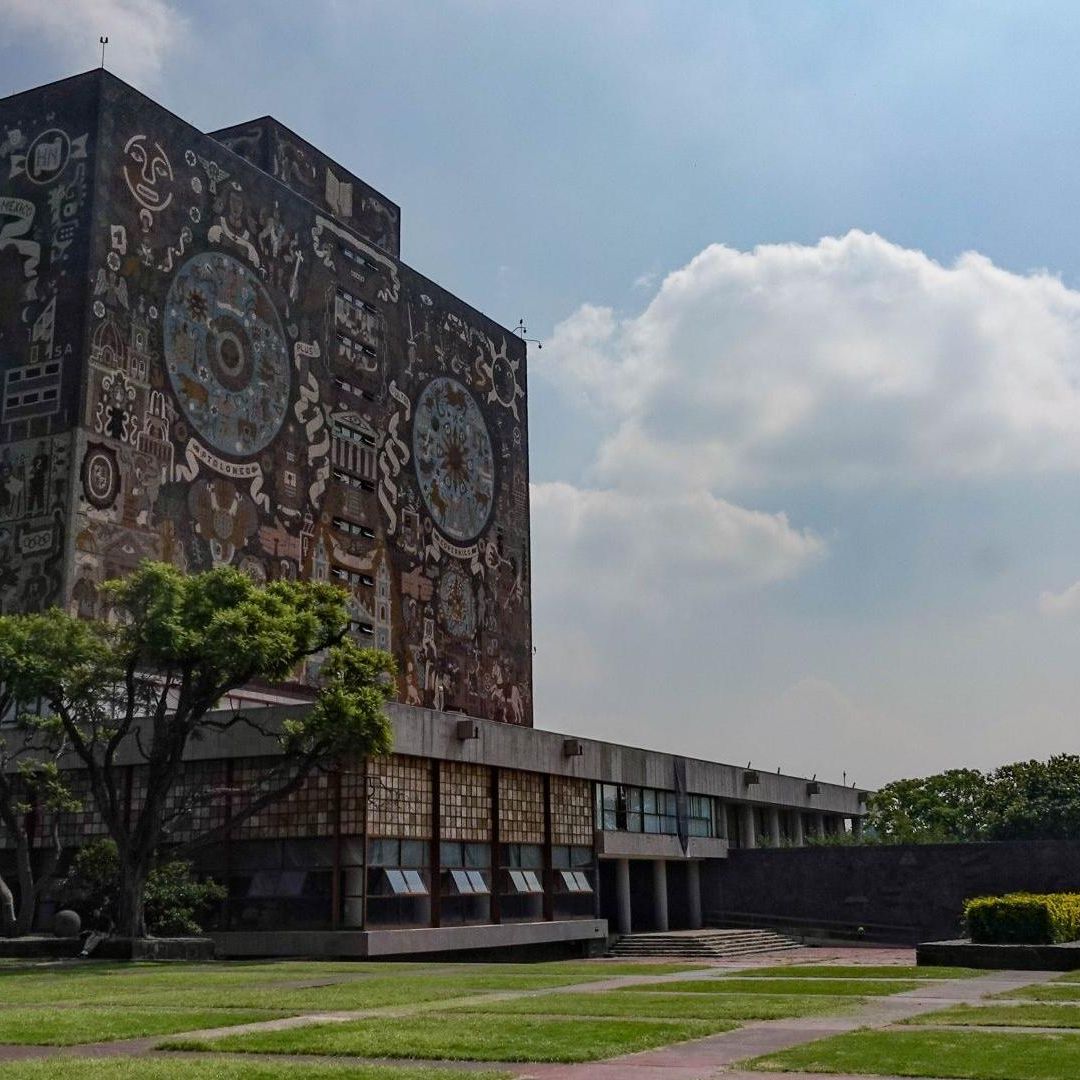Biblioteca de la UNAM. Convocatoria Segunda Vuelta SUAyED UNAM 2026.