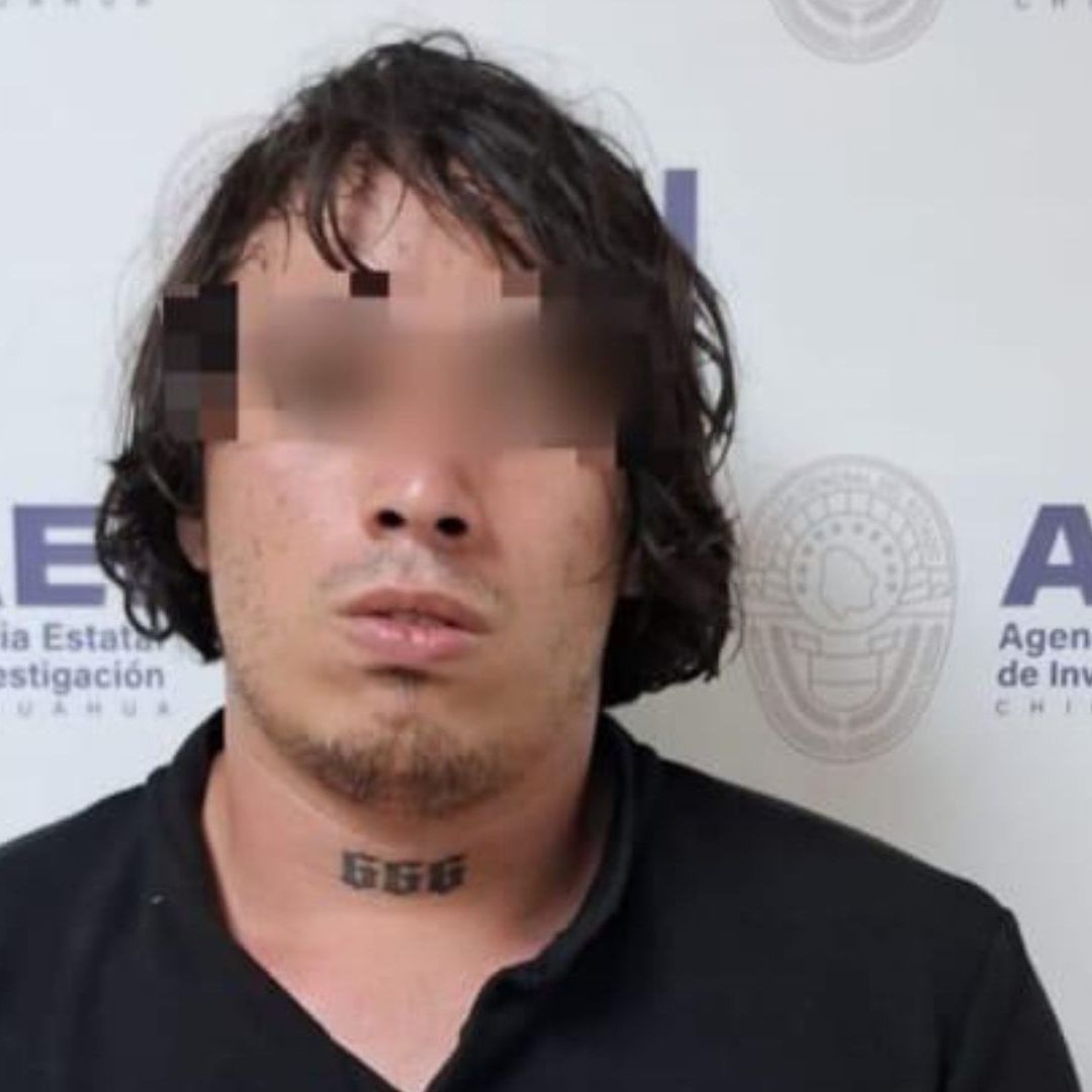 El joven es acusado de asesinar a su madre