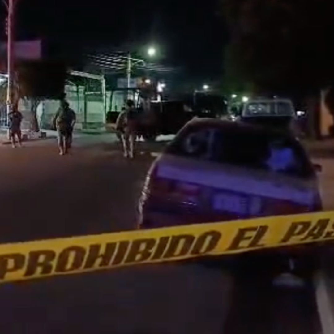 Autoridades acordonaron la zona.