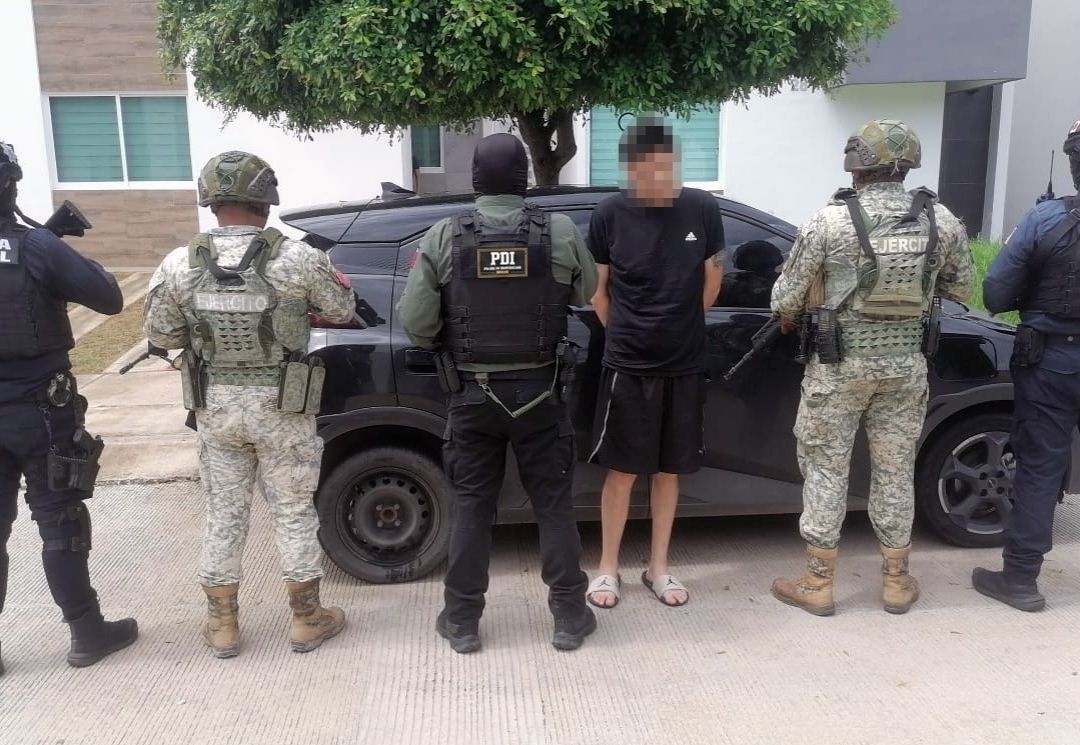 Detienen a Hombre Investigado Robos en Bancos, Tiendas y Hoteles de Culiacán