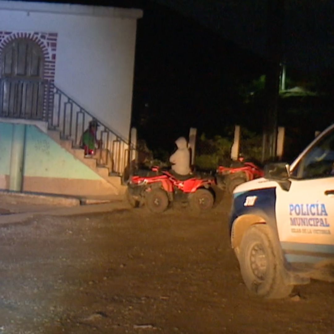Toro Mata a Adulto Mayor en  Yerbabuena Cañada de Amézquita en Silao