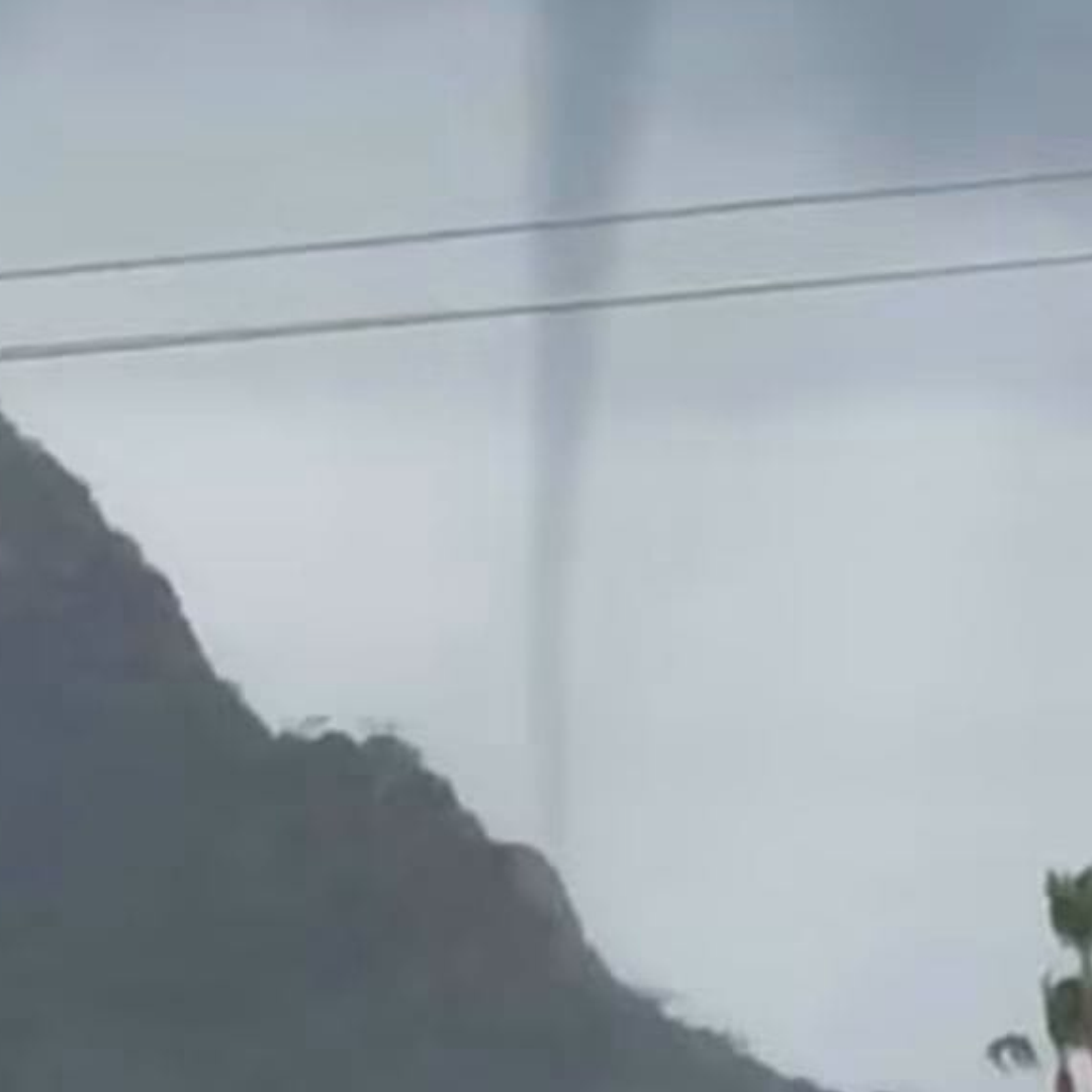 Reportan Formación de Tromba Marina en Playas de Guaymas, Sonora