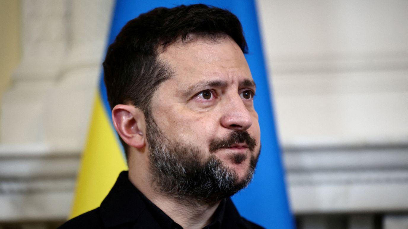Elon Musk Pide a Zelenski que Dimita como Presidente de Ucrania