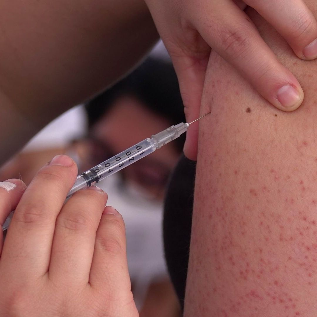 Vacunación. Dónde aplican la vacuna de la influenza gratis en México en 2026.