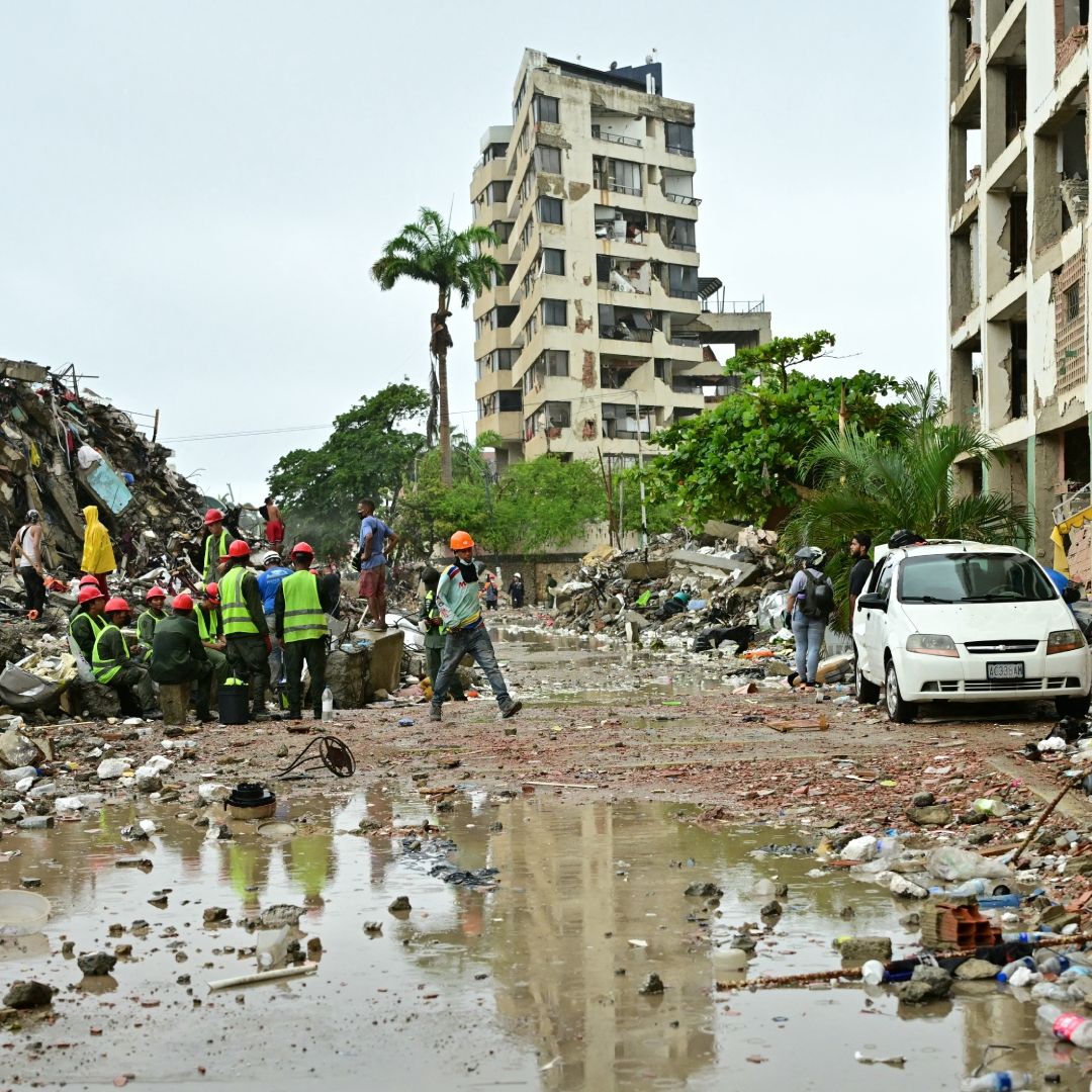 Sube a 4 Mil 490 la Cifra de Muertos por los Terremotos en Venezuela. Foto: AFP