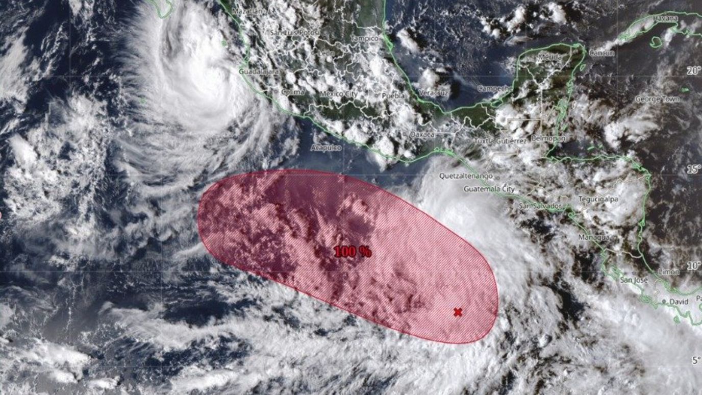 Huracán Trudy alcanza categoría 3 frente a las costas de Guerrero y Michoacán