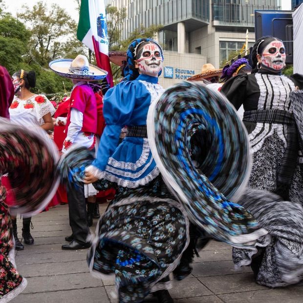 A Qué Hora Es y Dónde Ver el Desfile de Día de Muertos 2026 en CDMX