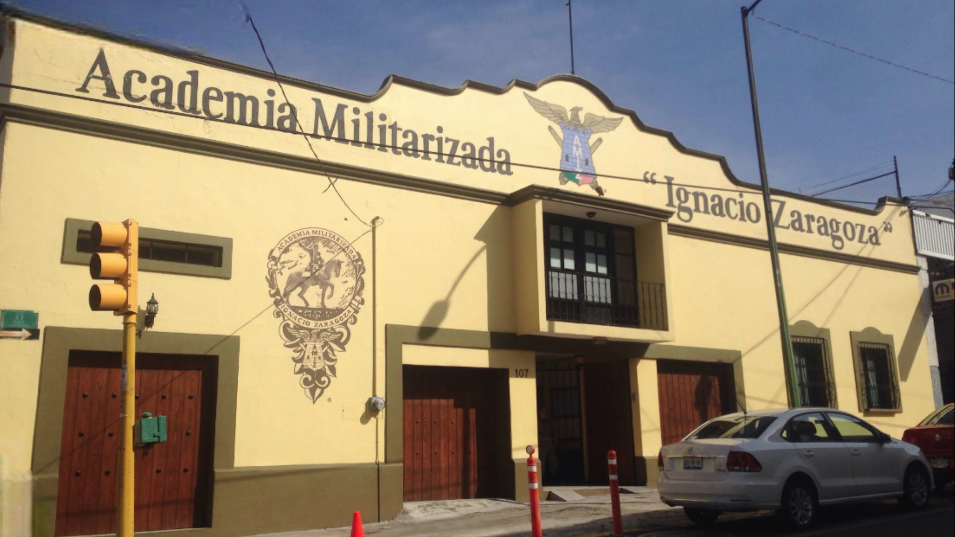 La SEP Ordena Cierre de la Academia Militarizada Marina Doenitz en Puebla  por el Caso Dafne Zapata