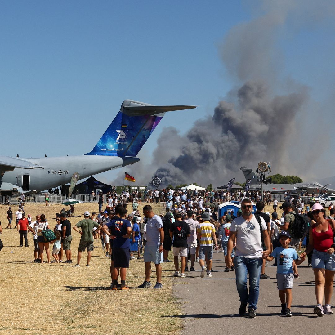 Accidente de avión en exhibición militar en Grecia