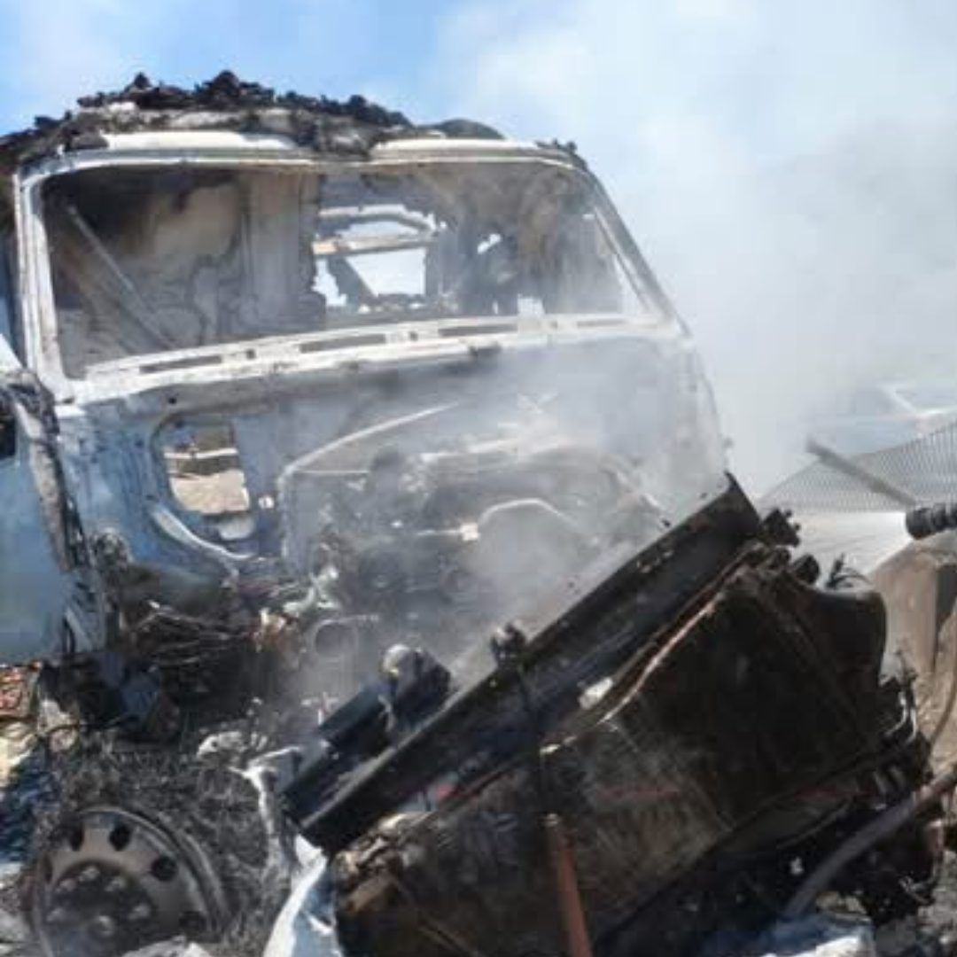 Fuerte accidente en la autopista Guadalajara a Tepic deja saldo fatal.
