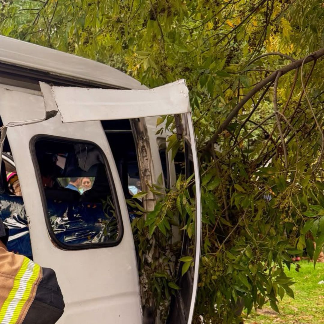 Accidente Choque Transporte Público Dos Camionetas 16 Lesionados Carretera Puebla Tehuacán