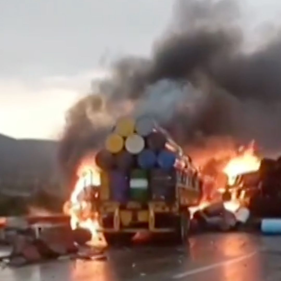 Choque Múltiple Incendio Unidad de Carga Accidente Autopista Arco Norte Puebla
