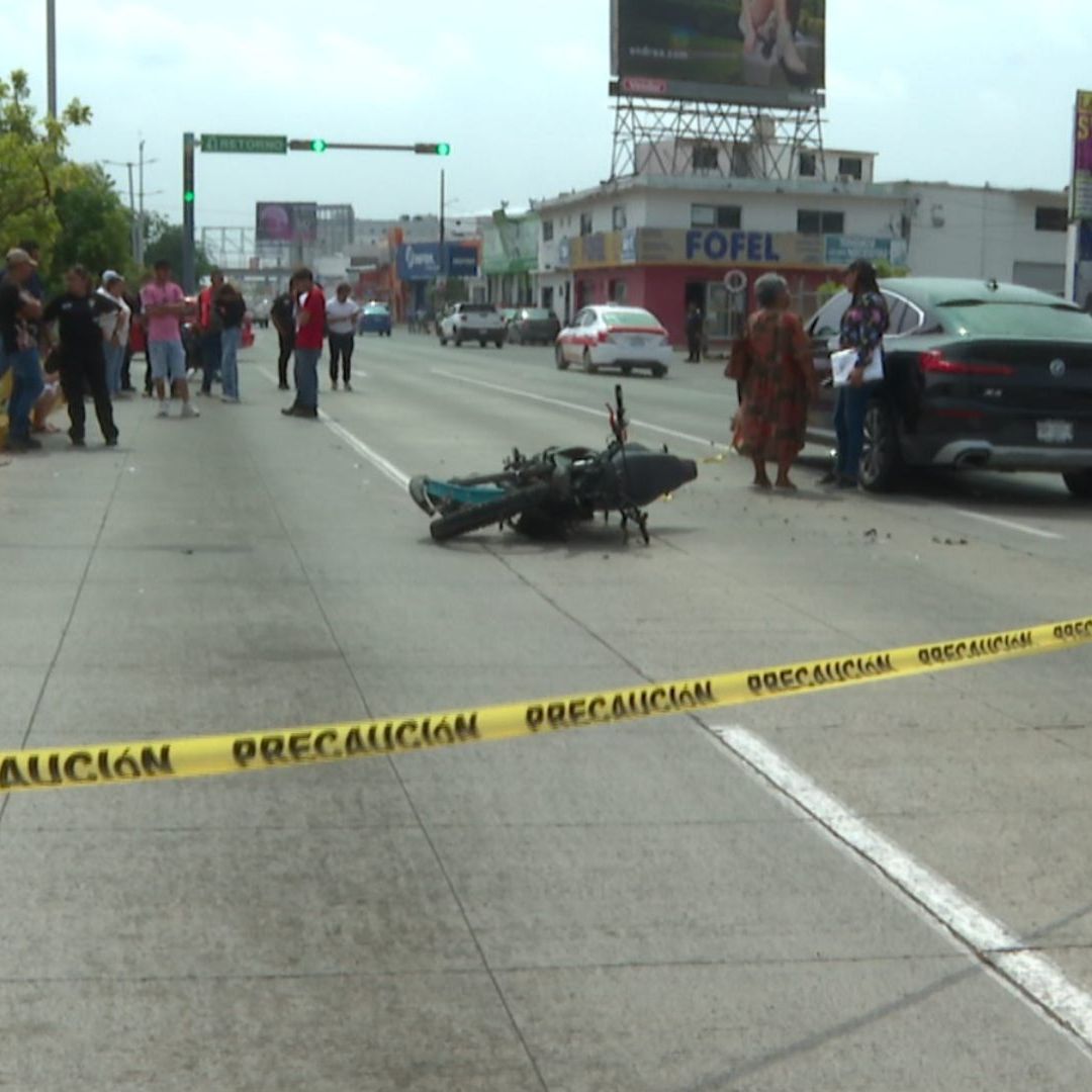 Motociclista muerto tras ser embestido por camioneta en Av. Rafael Cuervo en Veracruz