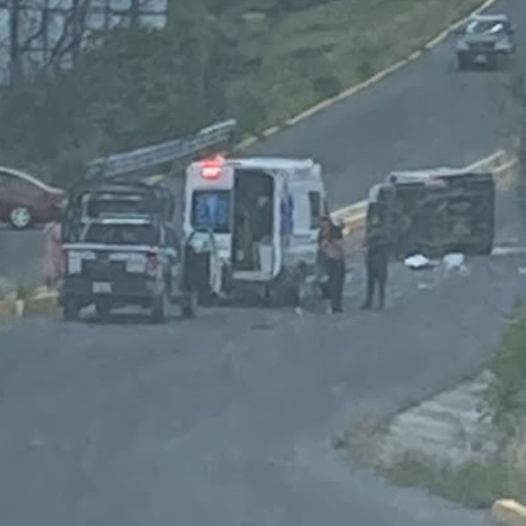 Accidente Volcadura Camioneta Choque Patrulla Carretera a Valsequillo Tecali de Herrera Puebla