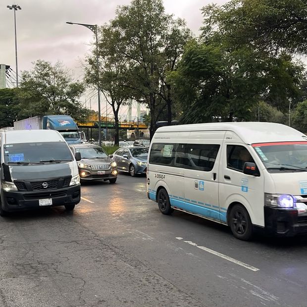 Accidente en la Calzada Ignacio Zaragoza.