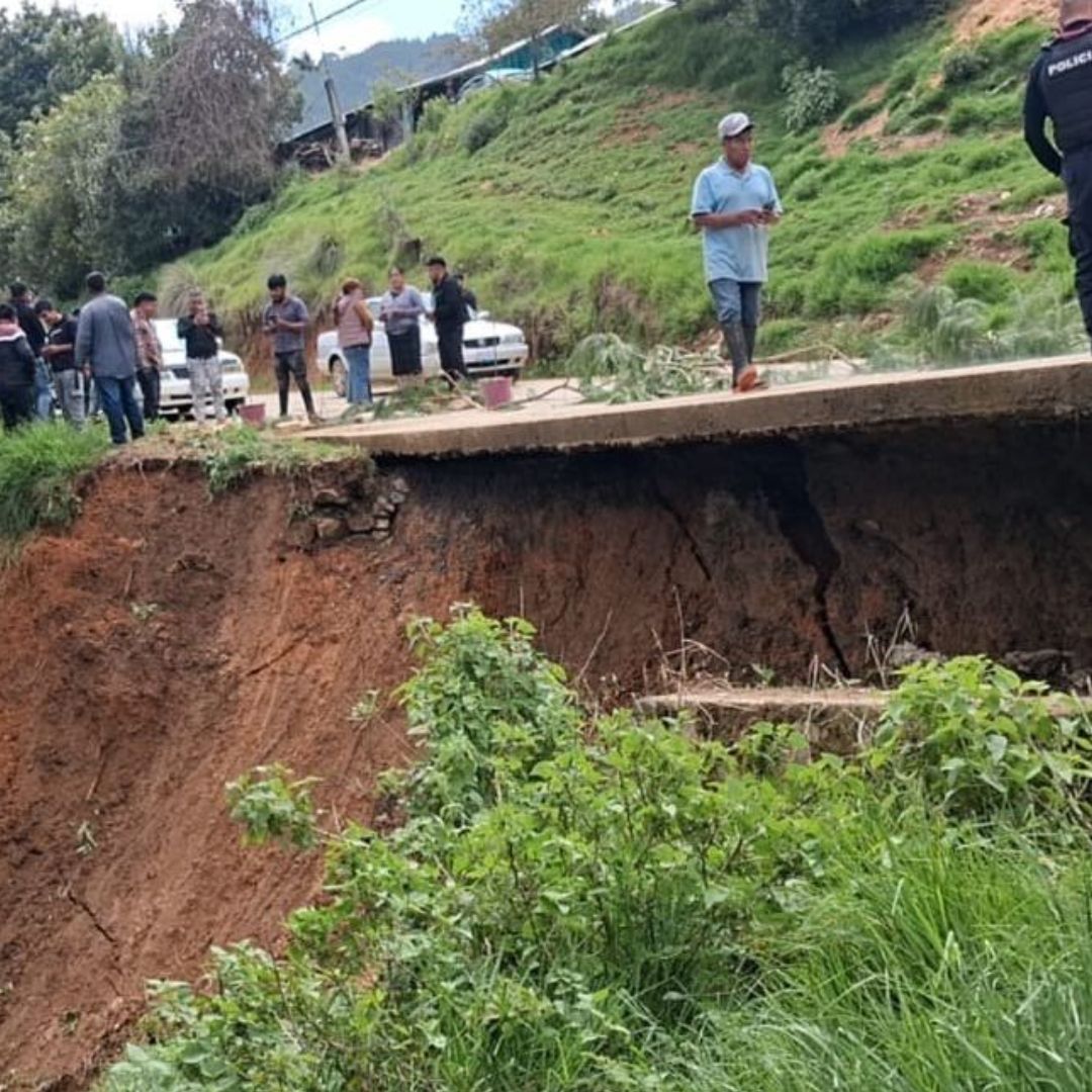 Afectaciones por Lluvias en Veracruz: Mujer Muere por Deslizamiento de Tierra en Los Reyes