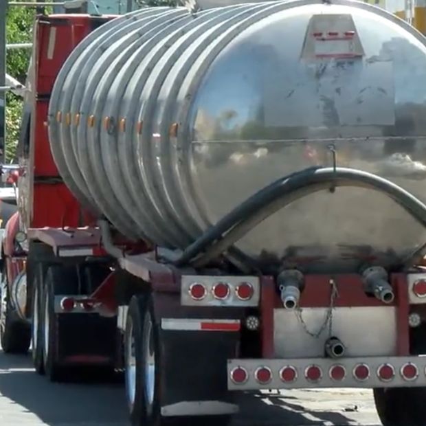 Gobernador detalla plan para recibir agua de calidad