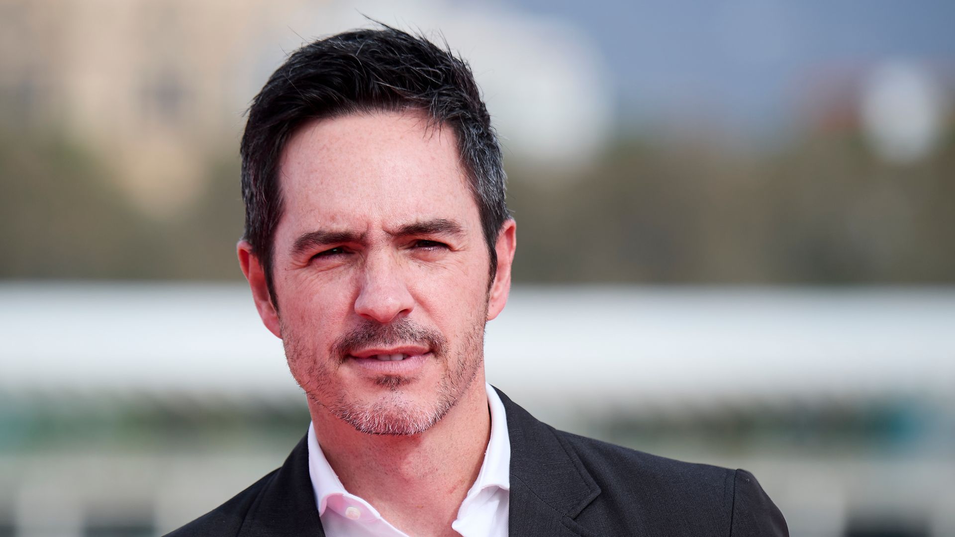 aislinn-derbez-volvieron-esta-fue-respuesta-actor-sobre-relacion-actual